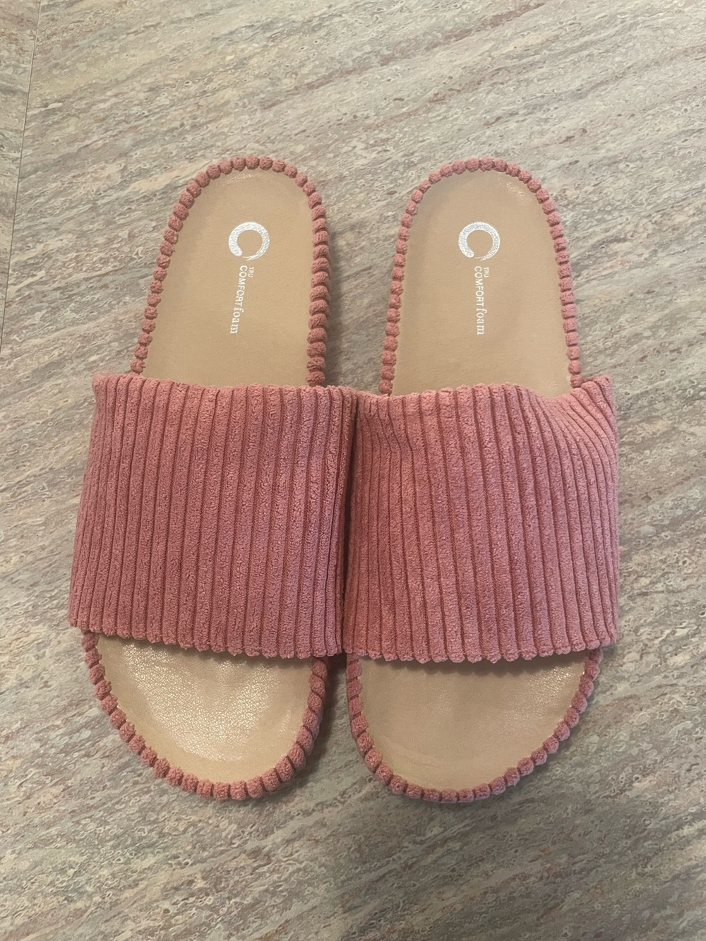 Journee Aveline  Clay Slipper size 11 in women's New